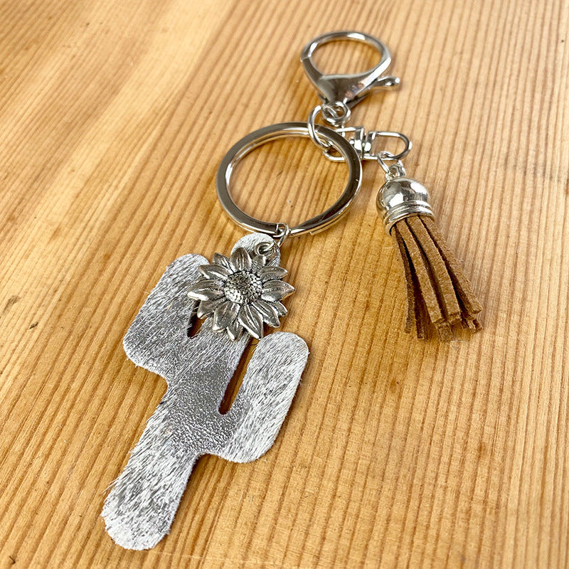Wholesale 2pcs/pack Western Style Bull Head Cactus Leather Keychain